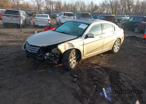 2010 Chrysler Sebring Limited из США, поврежденный, VIN 1C3CC5FV6AN111178